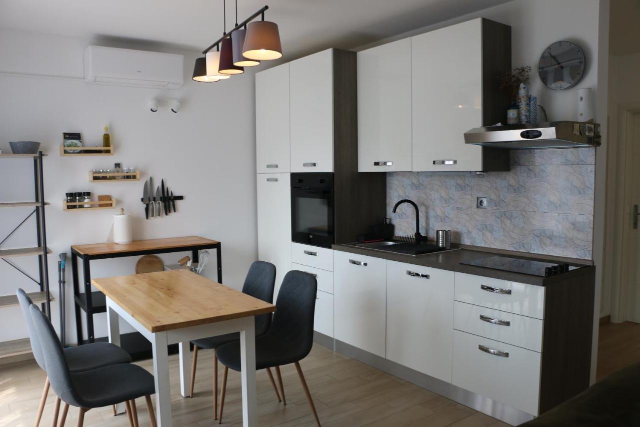 Sunny Apartment For 2 Murter Ngoại thất bức ảnh
