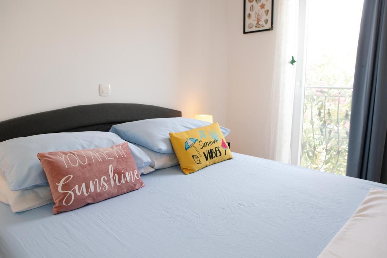 Sunny Apartment For 2 Murter Ngoại thất bức ảnh